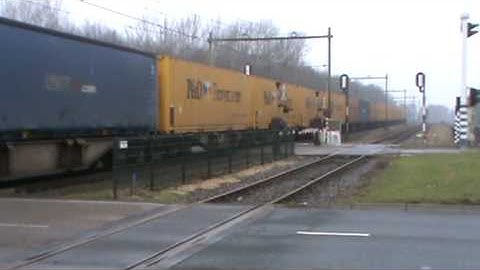 ERS Railways Class189 with Container Train