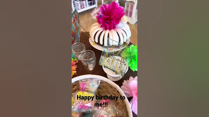 Bundt Cakes!!#bundtcak...  #cake #happybirthday