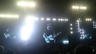 Coldplay - Don't Panic (Live In Bangkok)