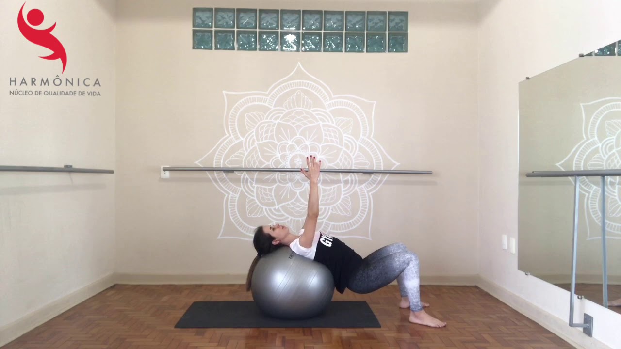 Pilates com bola