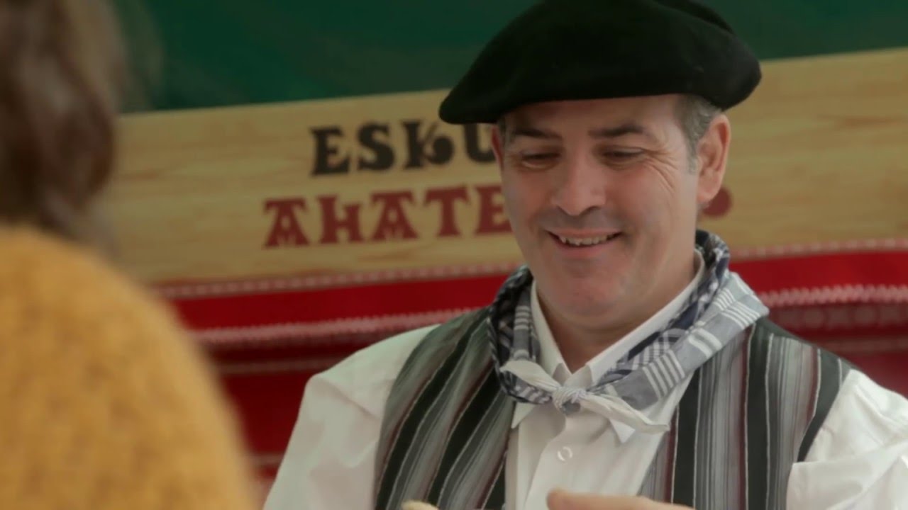 Ibarrangelu ATEAK ZABALIK!