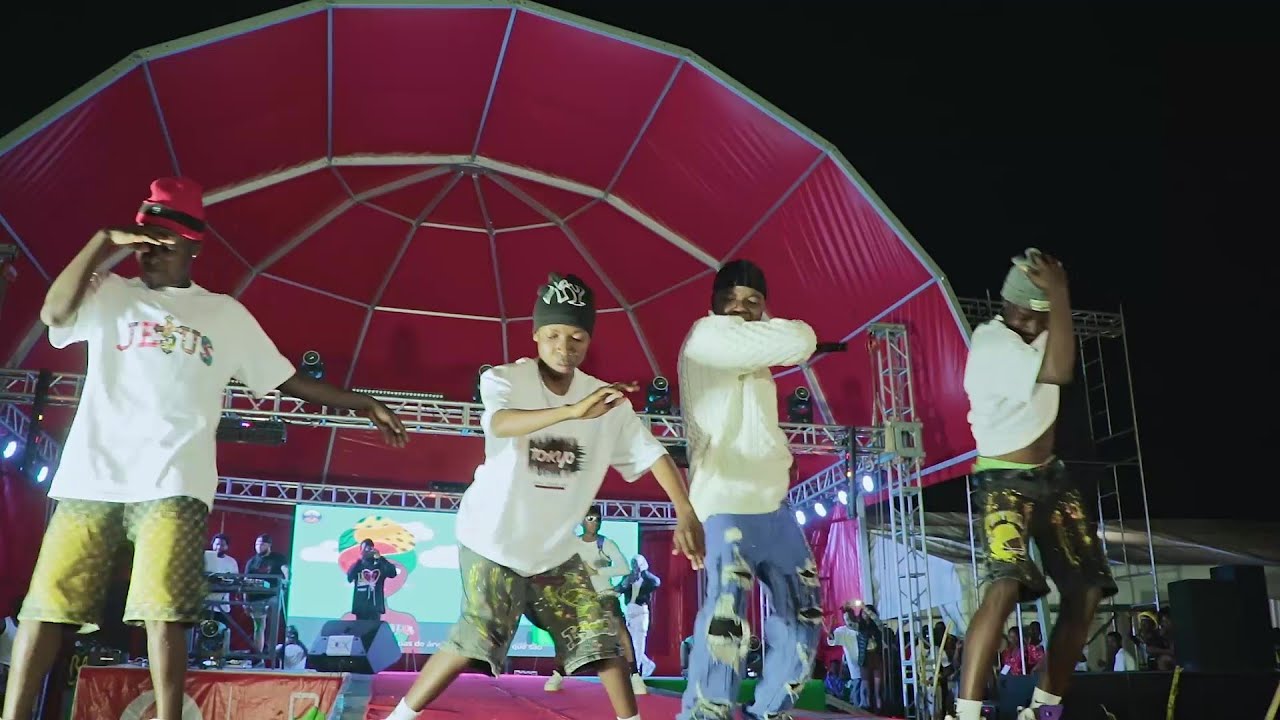 Starleezy Martins - Akanamorari_(CharleezyOlholimpo) HD1080p