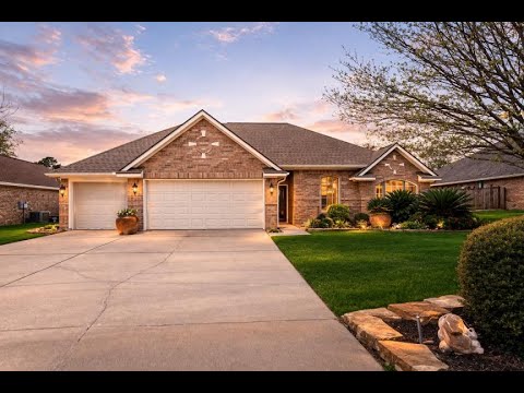 12761 Capricornus Drive, Willis, TX home video tour