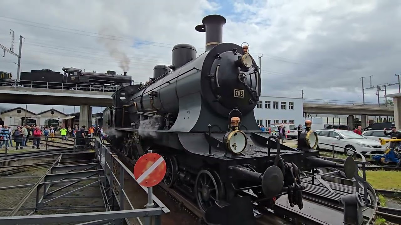 Tag der offenen Tore in Brugg AG 2025 1/3  Impressionen und Eindrücke bei der Drehscheibe und Brücke