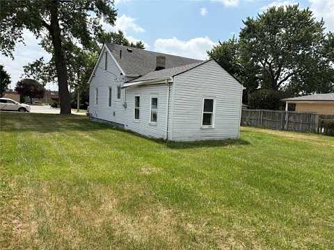 5873 Elmgrove Avenue, Warren, MI home video tour