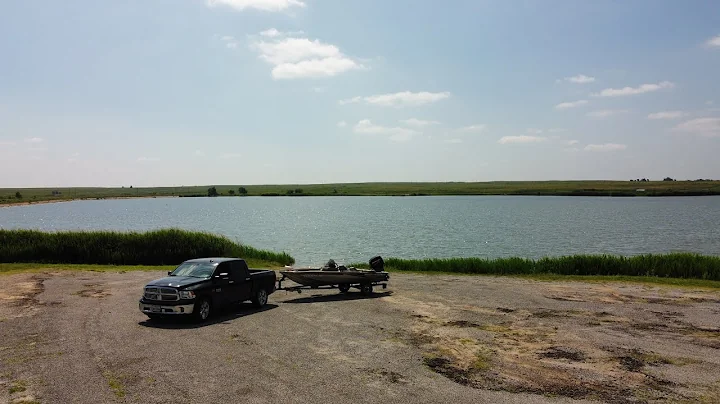 Quick trip to small Oklahoma lake searching for so...