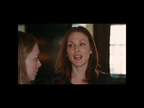 Chloe - Amanda Seyfried & Julianne Moore lesbian scene