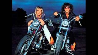 CHEAP TRICK / IN COLOR | さとまるのROCKな日々