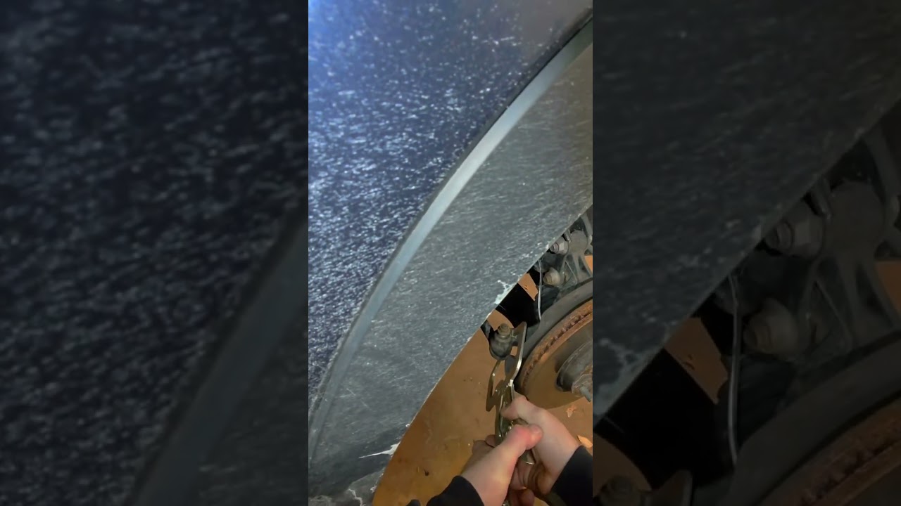 Tie rod spinning? Load it up with vise grips and you’ll be good to go 👍 