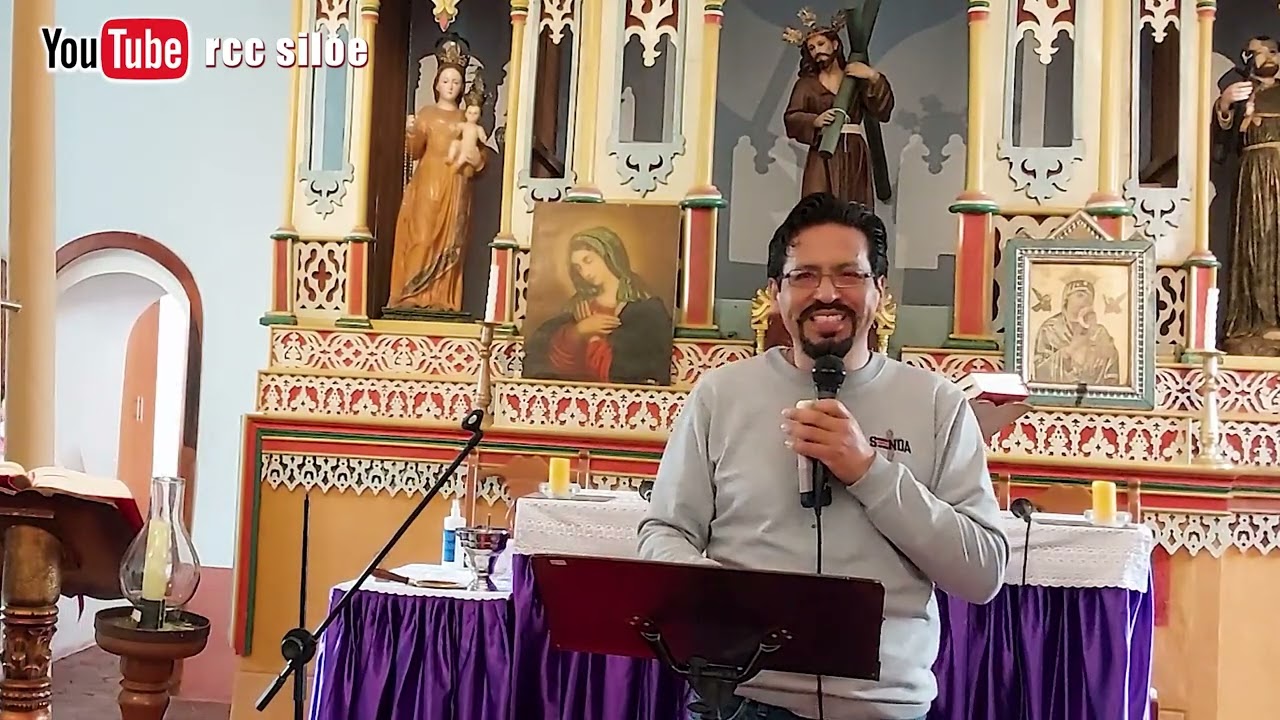 Pueden los Laicos imponer manos en la Efusión del Espíritu Santo