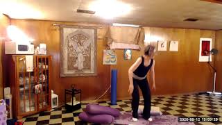 Michelle Star Yoga - BEGINNERS, Breath, Easy Pose, Cat, Twist, Rest