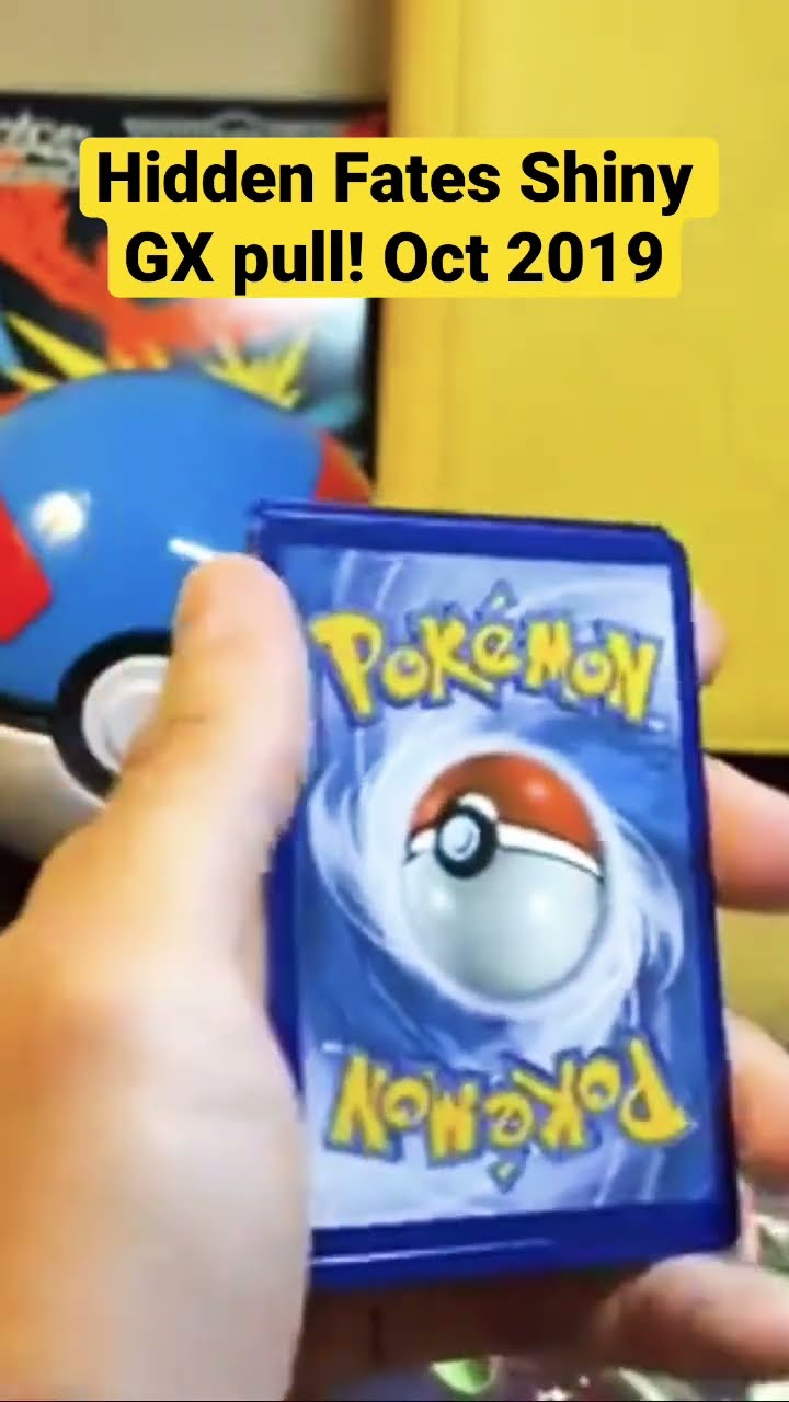 HamDawg pulls the Umbreon GX (Shiny) from Hidden Fates