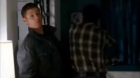 Qual é o episódio que o Dean fala que é o Batman?