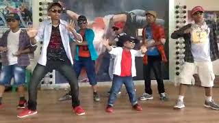 Ek baar song dance group Nishanth chowdary