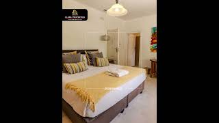 Elegant 5-bedroom guest lodge/family retreat. Elegant 5-bedroom guest lodge/family retreat.