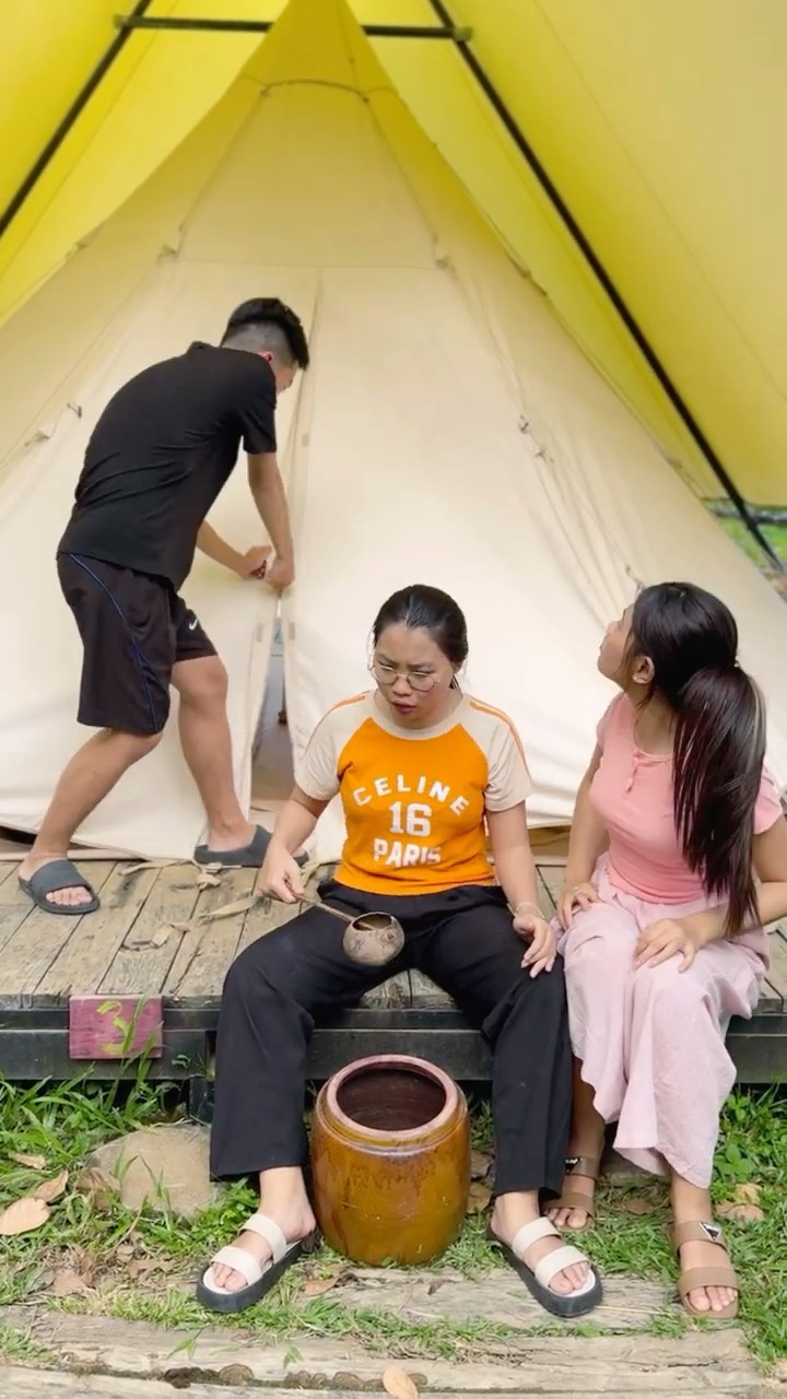 Su Hao by Cover: tent zipper sound ??