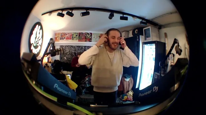Charles Vaughan (Melodic Distraction takeover 29/1...