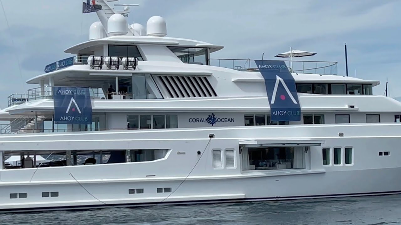 coral ocean yacht