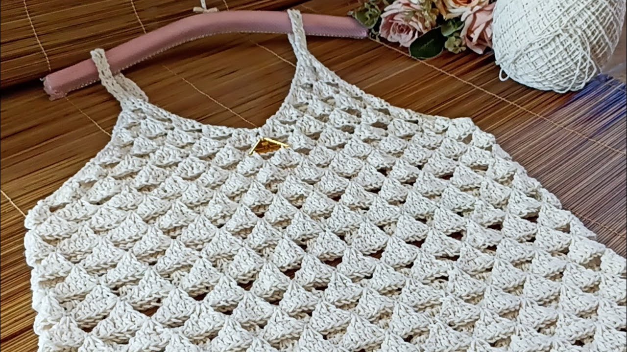 VESTIDO FÁCIL tendência COM PONTO TRIÂNGULO