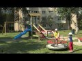 Doua noi parcuri de joaca pentru copiii din cartierul Astra