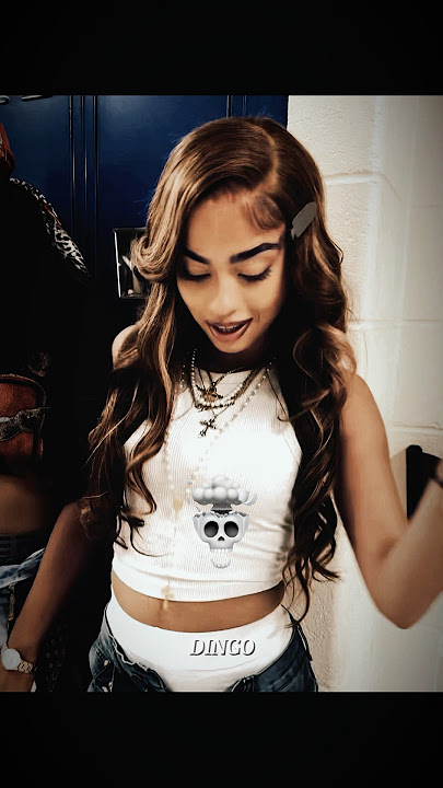Girls dressing like the 90’s…🥵