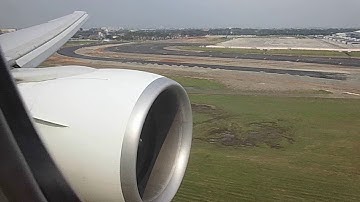 saudia 777-368(ER) landing in soekarno-hatta airport