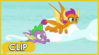 Lecciones de vuelo con Twilight y Smolder  MLP: La Magia de la Amistad [Español Latino]