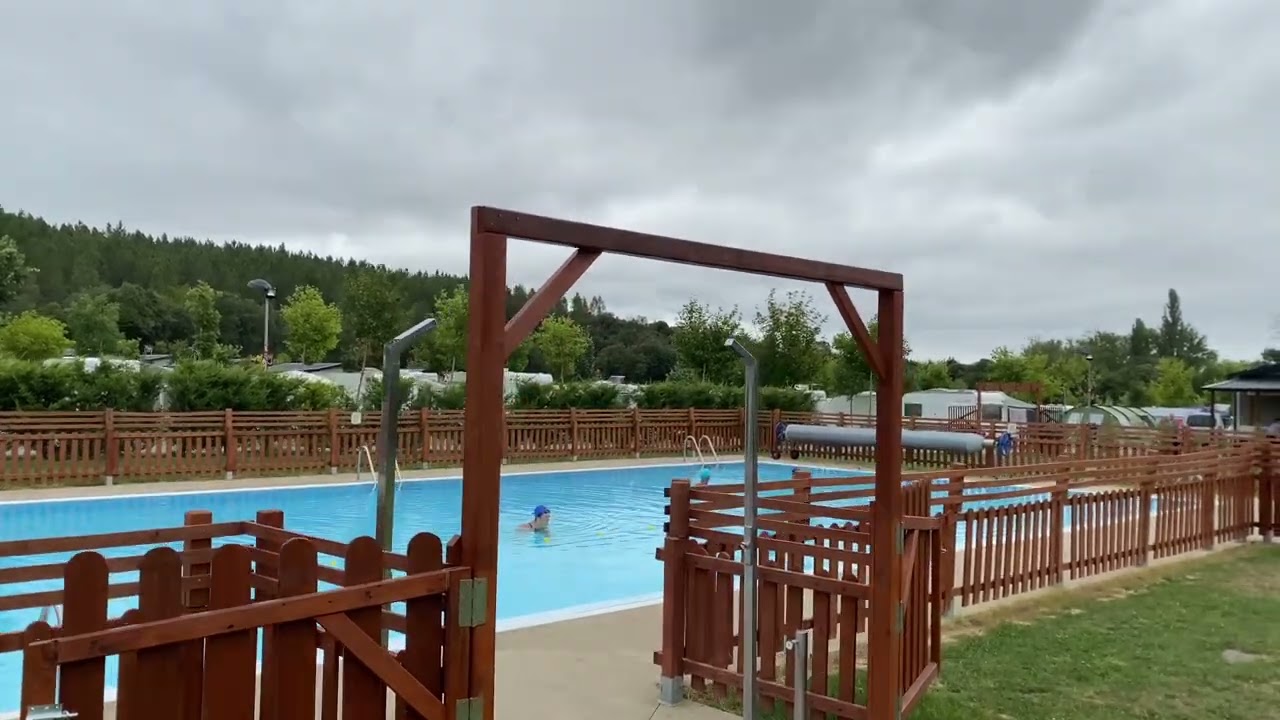 CAMPING ANGOSTO/ ANGOSTO CAMPSITE.