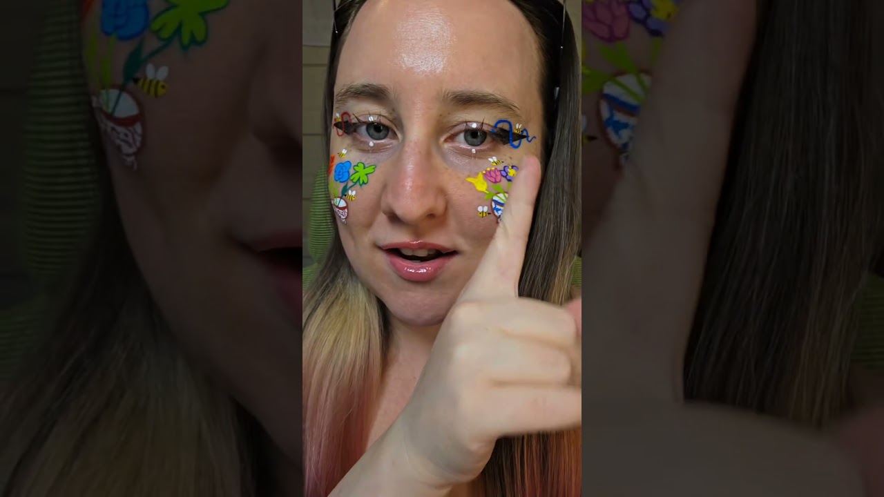 Я нарисовала цветы в чайных чашках на своем лице! 