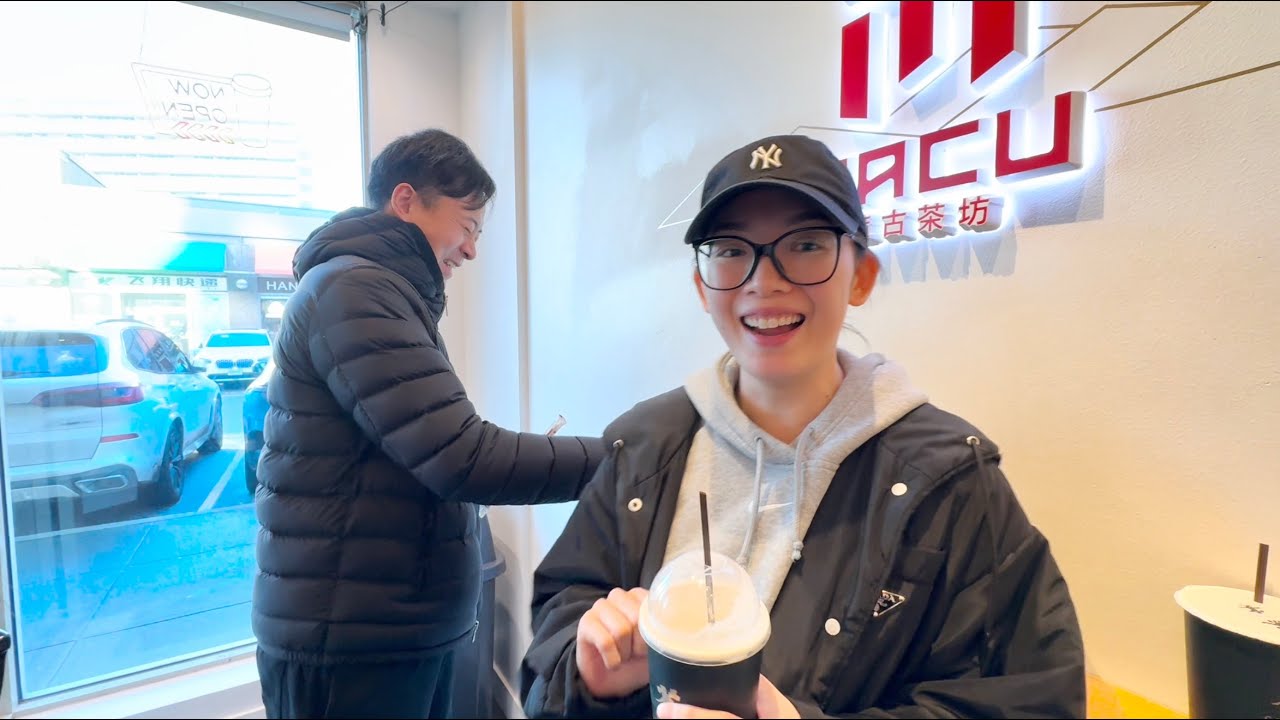 SAHM | Life in Vancouver, Lunar new year prep, 茶宴 CHAYAN, Macu tea, fitness journey - VlogsWithLinda