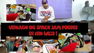 RELIC CLOTHING III FINDS VINTAGE 1996 SPACE JAM single stitch t-shirt ! FOR FREE ! CHECK US OUT !