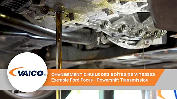 Changement d'huile de DSG transmission sur la transmission Powershift d'une Ford Focus [V25-0796]