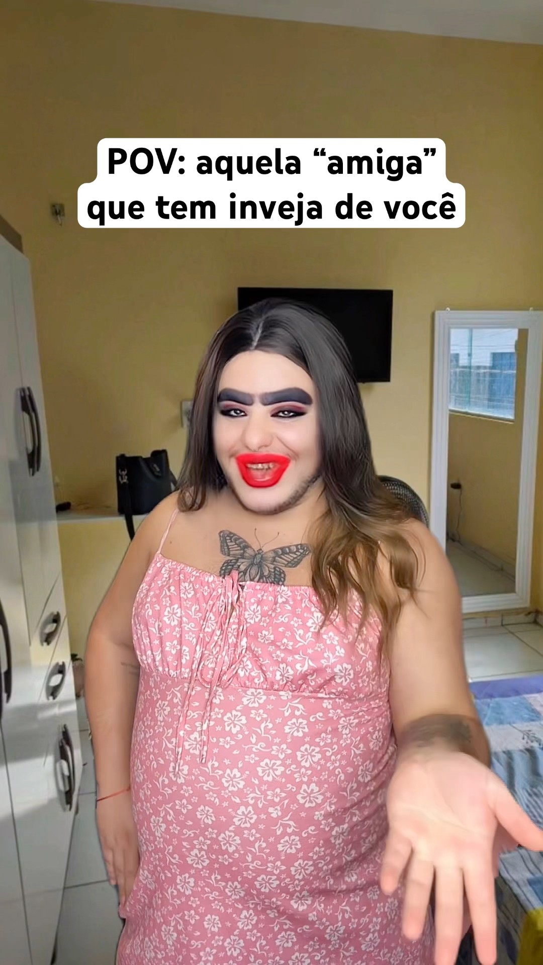 AQUELA AMIGA QUE TEM INVEJA DE VOCÊ