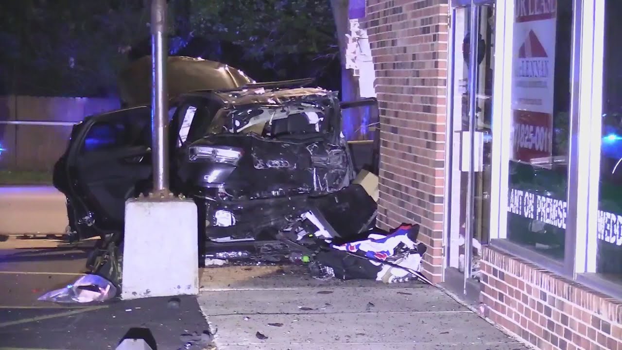 5 injured, 1 critical after stolen vehicle crashes into car, NW side ...