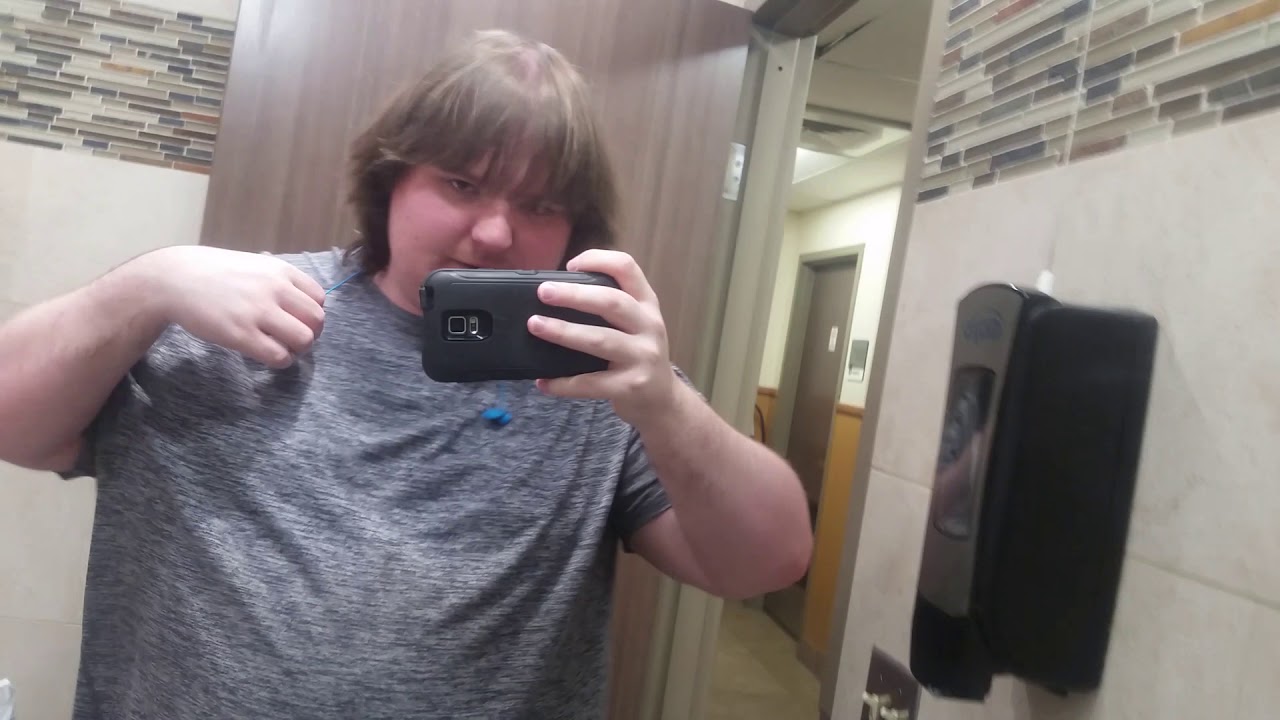 New Public #ASMR (Tapping In The Pilot Travel Center)