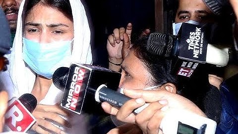 Sushant death case: CBI summons Rhea Chakraborty, her father