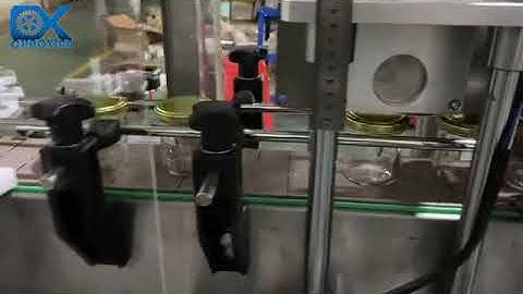 Automatic vacuum twist off capping machine with automatic caps elevator for glass bottles and jars