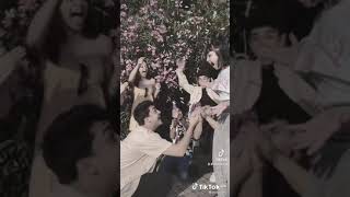 Barış Resmi Yeşim Resmi Yeni Tik Tok Videosueski Anılar Gelir Aklıma Birden Kendimden Gecerim