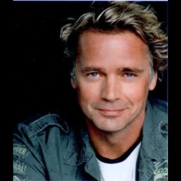 Celebrity ringtone www.realcelebrityringtones.com