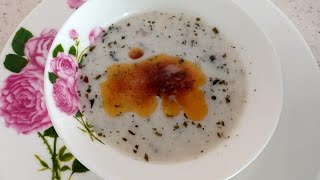 Tavuk Suyuna Sarımsaklı Yayla Çorbası