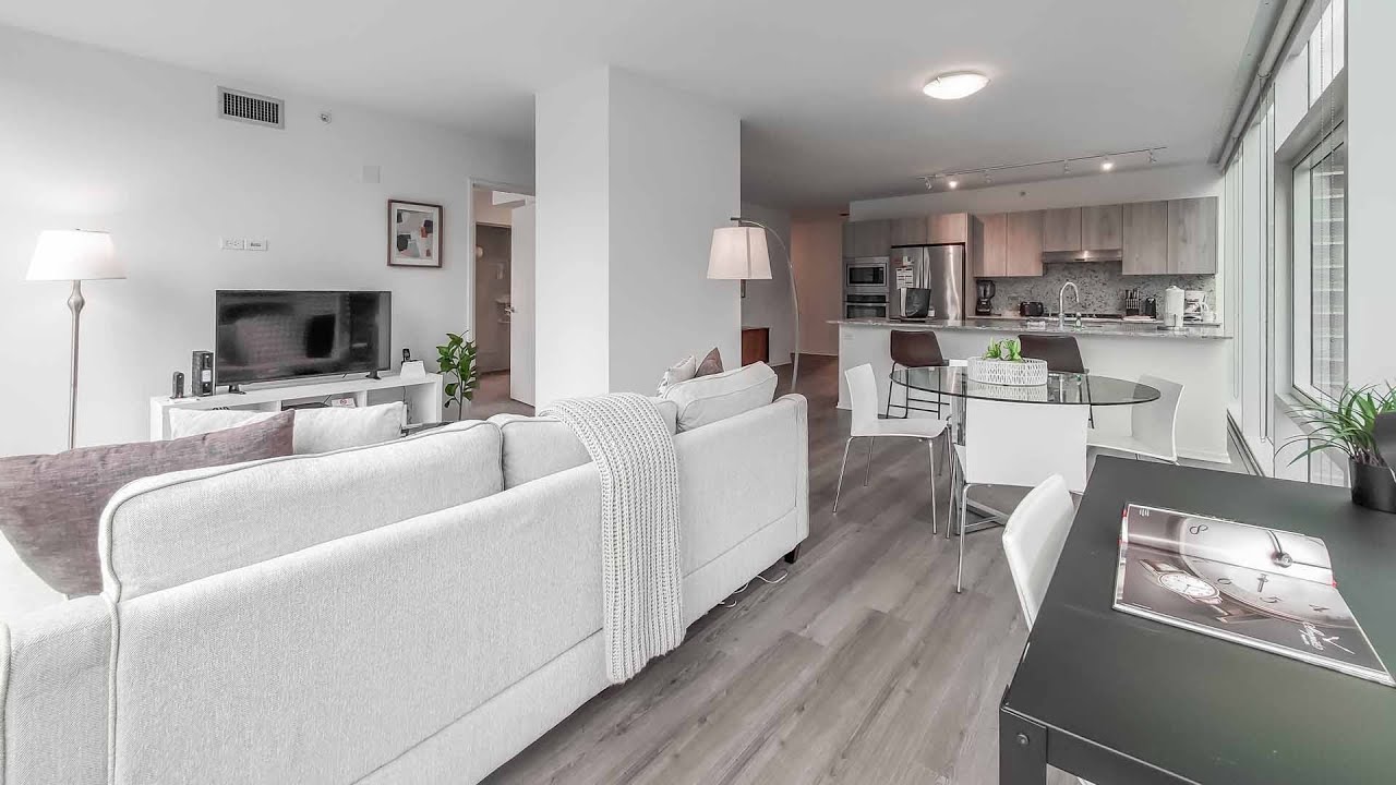 A Streeterville shortterm furnished 2bedroom 1408 at Optima