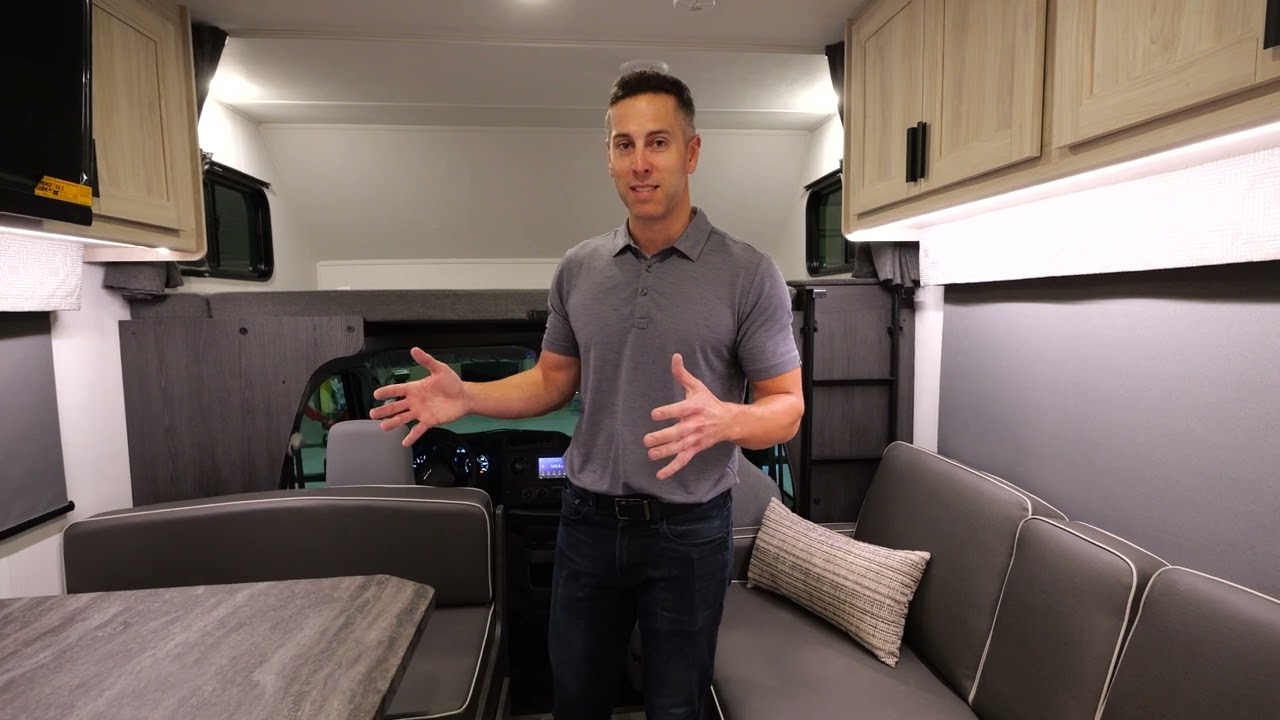 Check out the 2023 Sunseeker 2950LE!