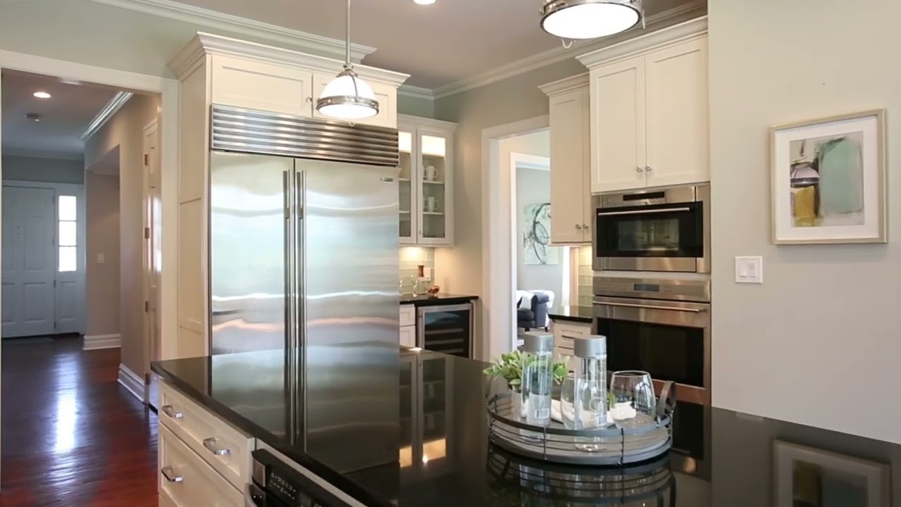 72 Whitney Rd, - Yuria Omi