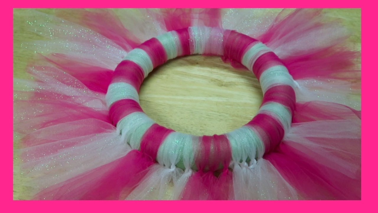 DIY- How to make a tulle Christmas Wreath- Under $10 - YouTube