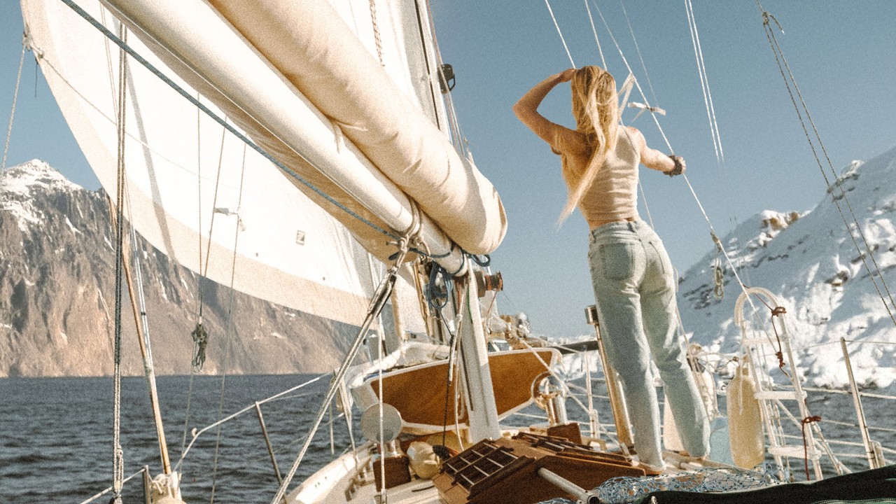⁣THE HIDDEN PASSAGE: Sailing VERTICALLY.