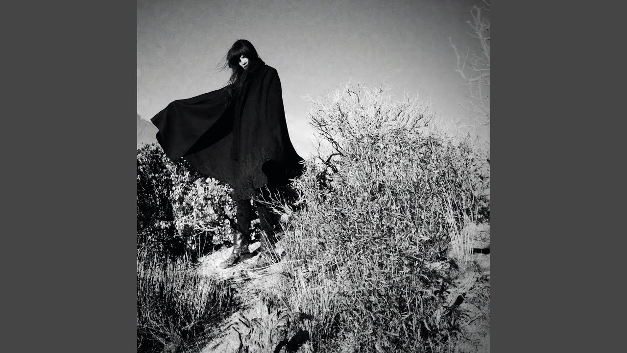 Παρακολούθηση Spirit of the Black Wolven Dogs an the Wild White Horses στο YouTube Παρακολούθηση Spirit of the Black Wolven Dogs an the Wild White Horses στο YouTube