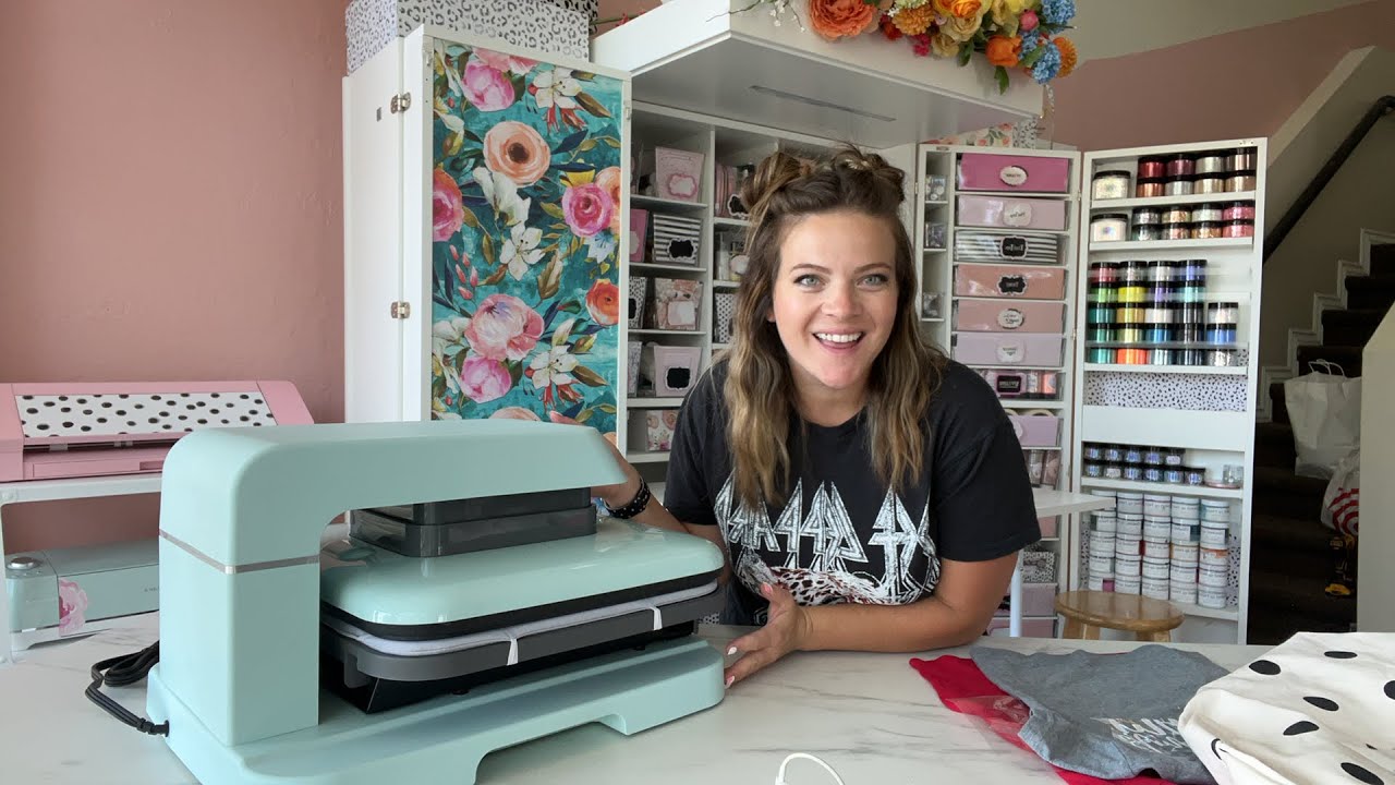 Unbox this Auto Heat Press from @HTVRONT with me! 📦 I've wanted a he