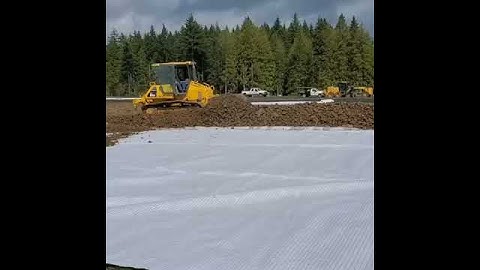 San nền trên vải địa kỹ thuật bằng phương pháp đổ lấn 0977514584