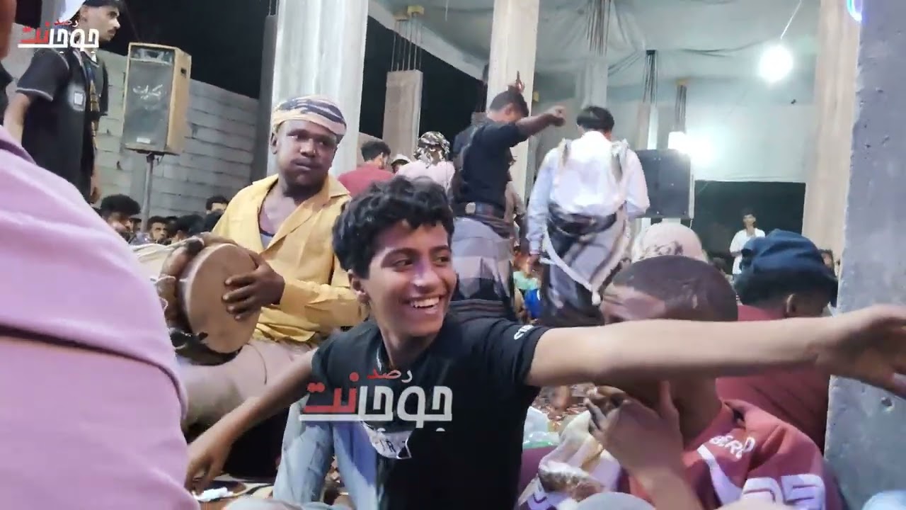 #شرح-الفنان رفيق جامع / قال الحمياني على اصوت الطبول /حفل زواج الشاب نادر صدام بن عطاف /في يافع رصد