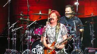 Doobie Brothers - Long Train Runnin' - China Grove - May 17, 2018 - West Palm Beach Florida